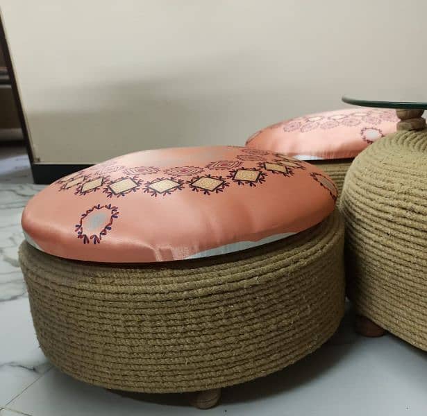 ottoman seat with table 3