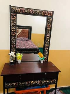 dressing table 10x9