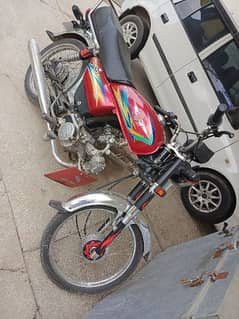 CD-70 BIKE. Good Condition. Only Serious Buyers can contact please