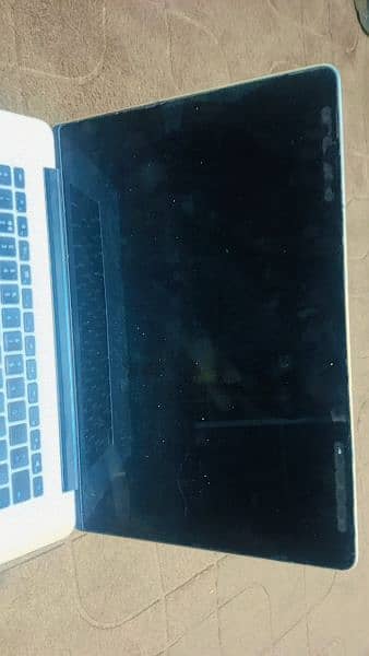 Macbook pro 2012 Model 1398 5