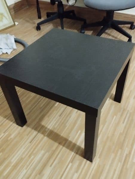 Ikea center table with removable legs 1