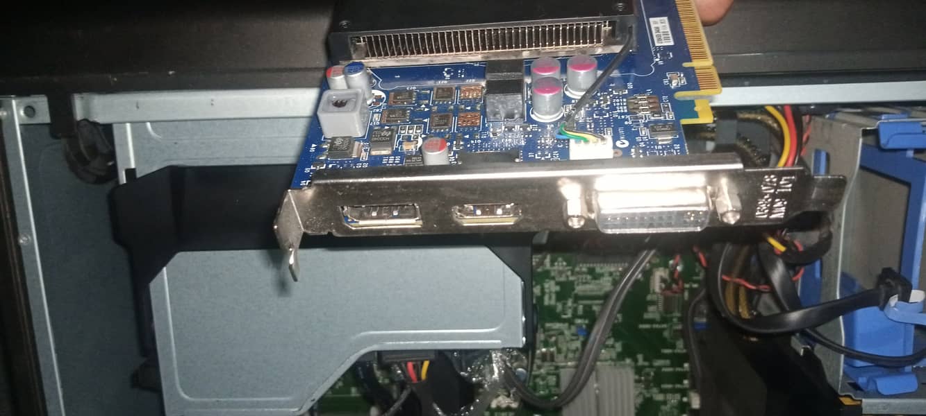 NVIDIA GeForce GTX 645 OEM / 1GB / 128bit / DDR5 1