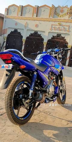 ybr 125 blue color . . only 10k driven 2021