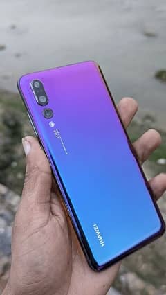 Huawei p20 pro 6/128 dual sim approved