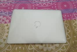 Macbook