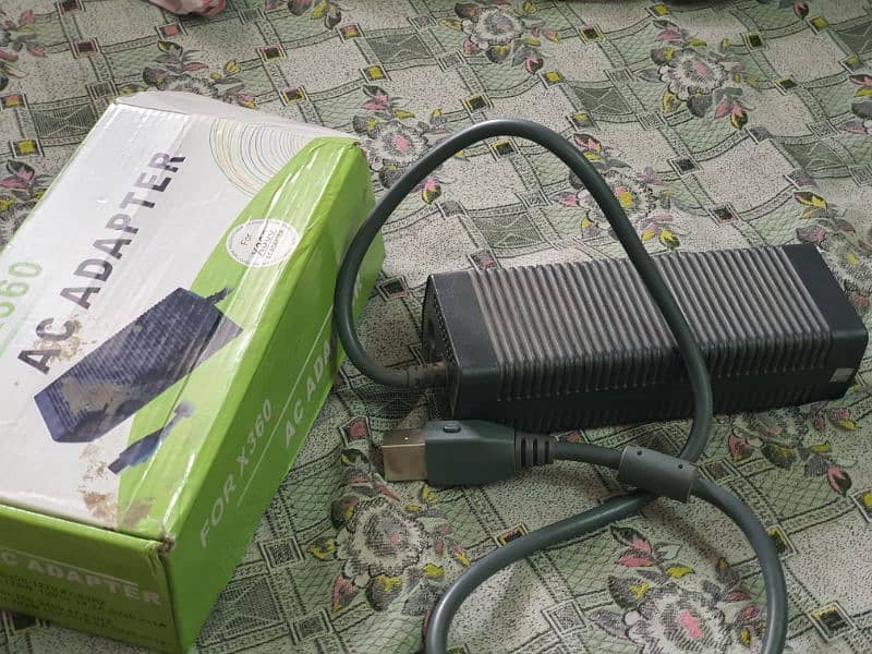 XBOX 360 Power Supply With BOX. 5