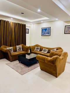 A Beautiful Luxury Apartments For Rent On Daily Basis Bahria Town LHR