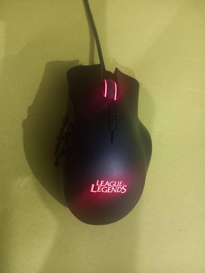 Gaming Mouse Razer and Omen (ORIGNAL) Different Prices 8