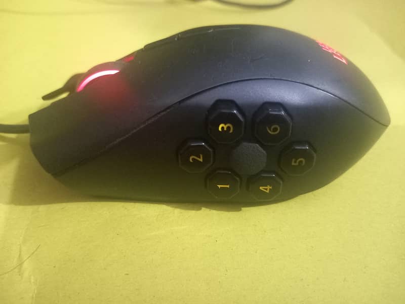 Gaming Mouse Razer and Omen (ORIGNAL) Different Prices 9