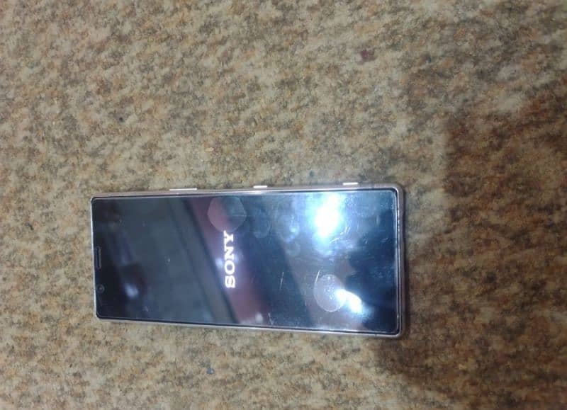 Sony Xperia 5 NoN pta 6 gb 64 gb Gaming cell phone in good condition 3
