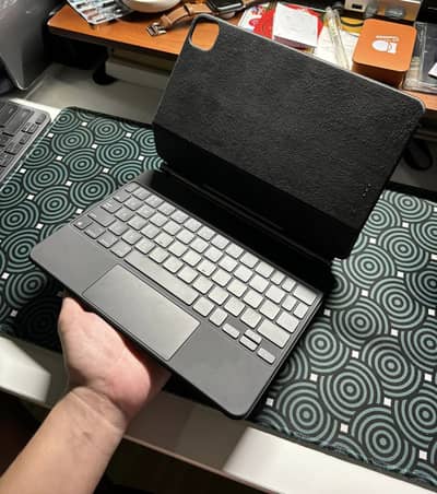 Apple Magic Keyboard For iPad Pro 11 Inch