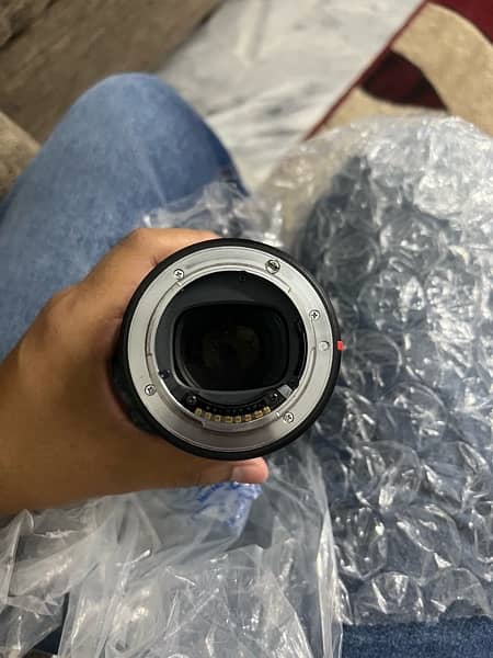 Tamron AF70-200mm lens for Sony Models 10