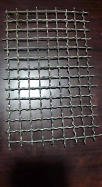Razor wire Barbed wire Mesh Security fence Chain link fence pipe jali 11