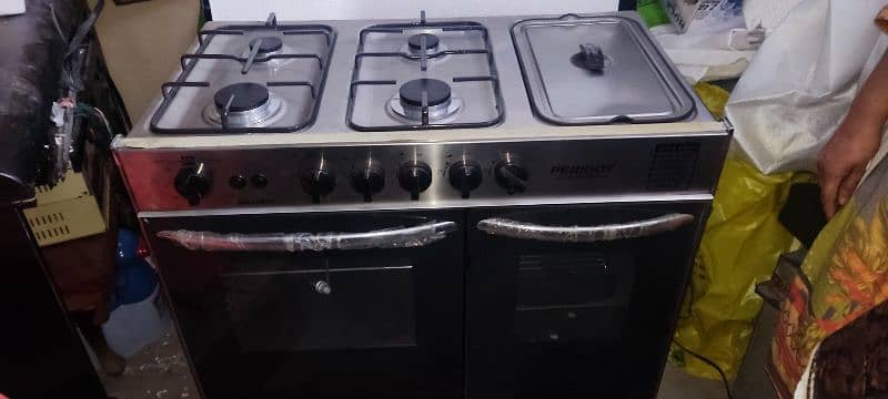 Gas oven never used new condition 2