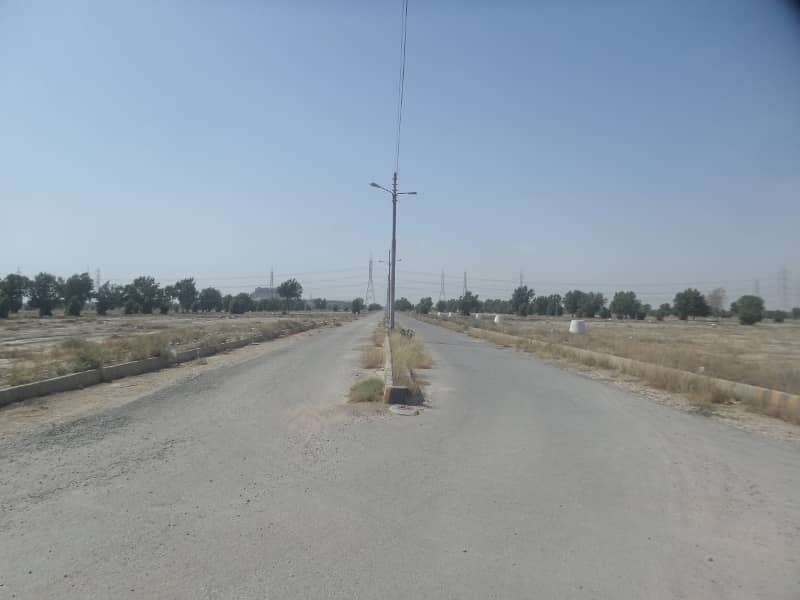 Fair-Priced 240 Square Yards Residential Plot Available In Pir Ahmed Zaman Town - Block 2 3