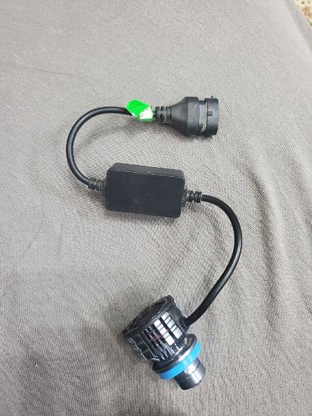 PROJECTOR H11 LED FOR CAR/BIKE 4