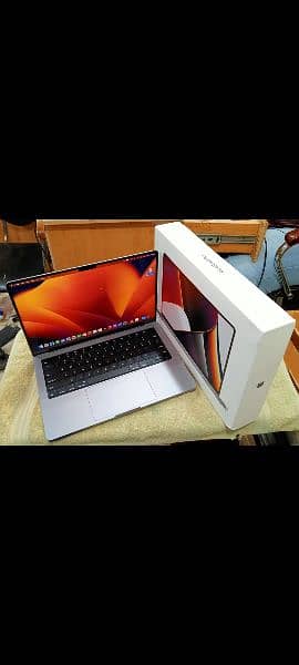 MacBook M1 Pro 2021 16GB 512GB 14.2" Display MKGP3LL/A With Box 5
