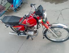 Honda 125cc 2009 model bike for sale WhatsApp number onhai03229844345)