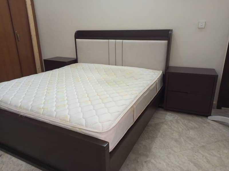 Bed Sets \ Bed Room sets \ king size bed \ double bed for sale 6