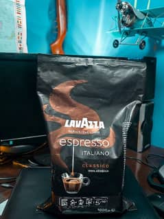 Lavazza 1kg Imported 100% Espresso whole coffee beans
