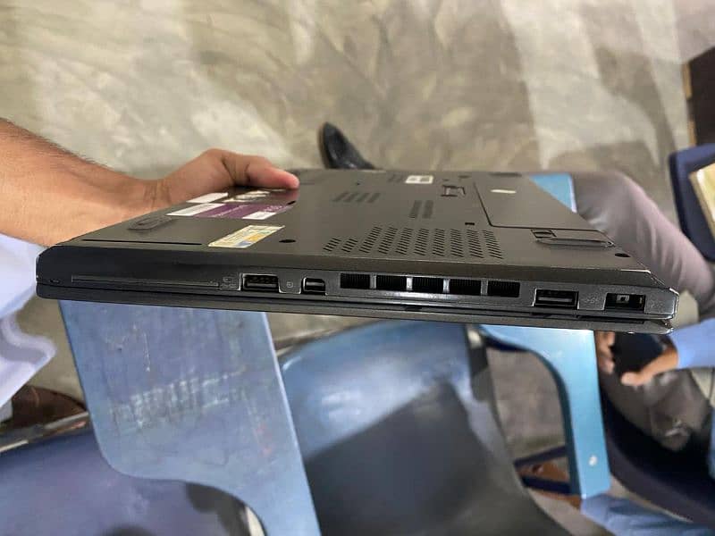 Lenovo Thinkpad t440s | Core i5 4th generation 5