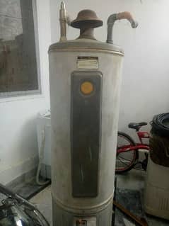 a geyser 35 liter tank