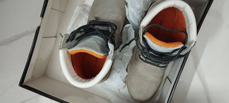 shoe Lark & Finch Boots premium condition 40size 4