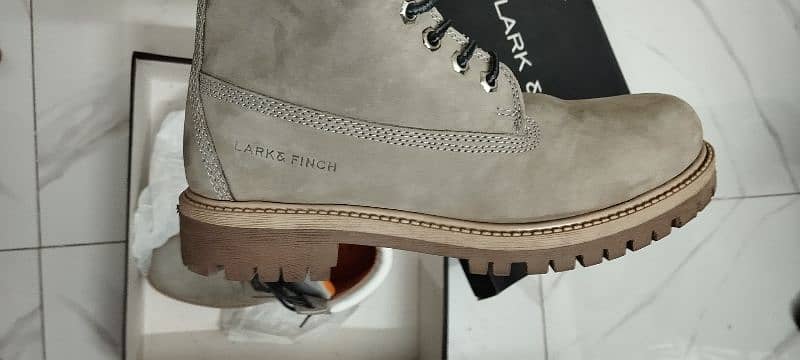 shoe Lark & Finch Boots premium condition 40size 6