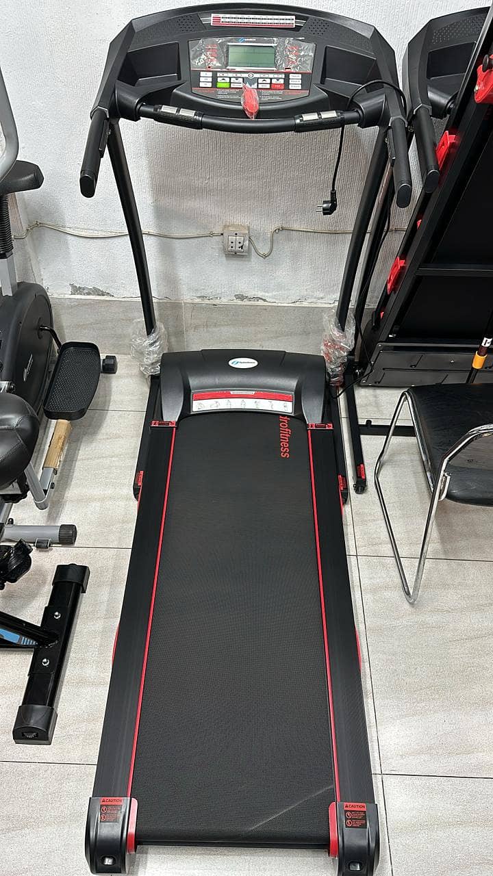 Treadmills/Running Machine/Electronic Treadmills 17