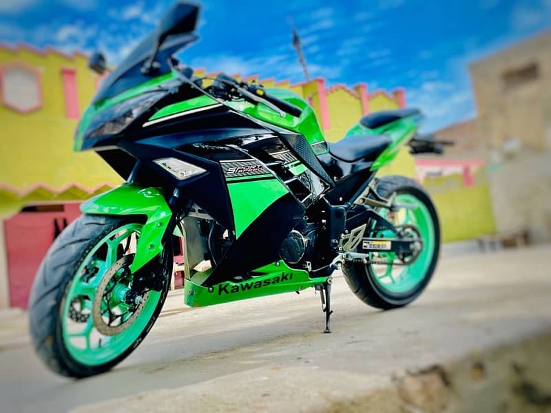 Kawasaki Ninja replica 4