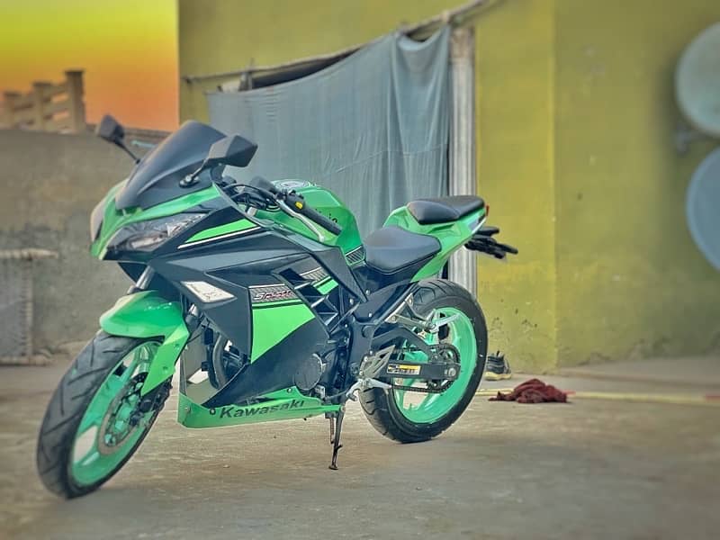 Kawasaki Ninja replica 6