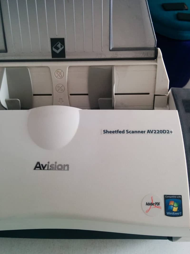 Avision AV220D2+ A4 Size Two-Sided/Duplex Sheet Fed Document Scanner 3