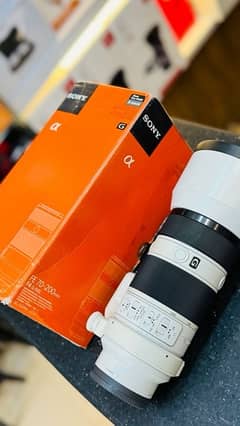 Sony 70-200F4G OSS slightly used box complete