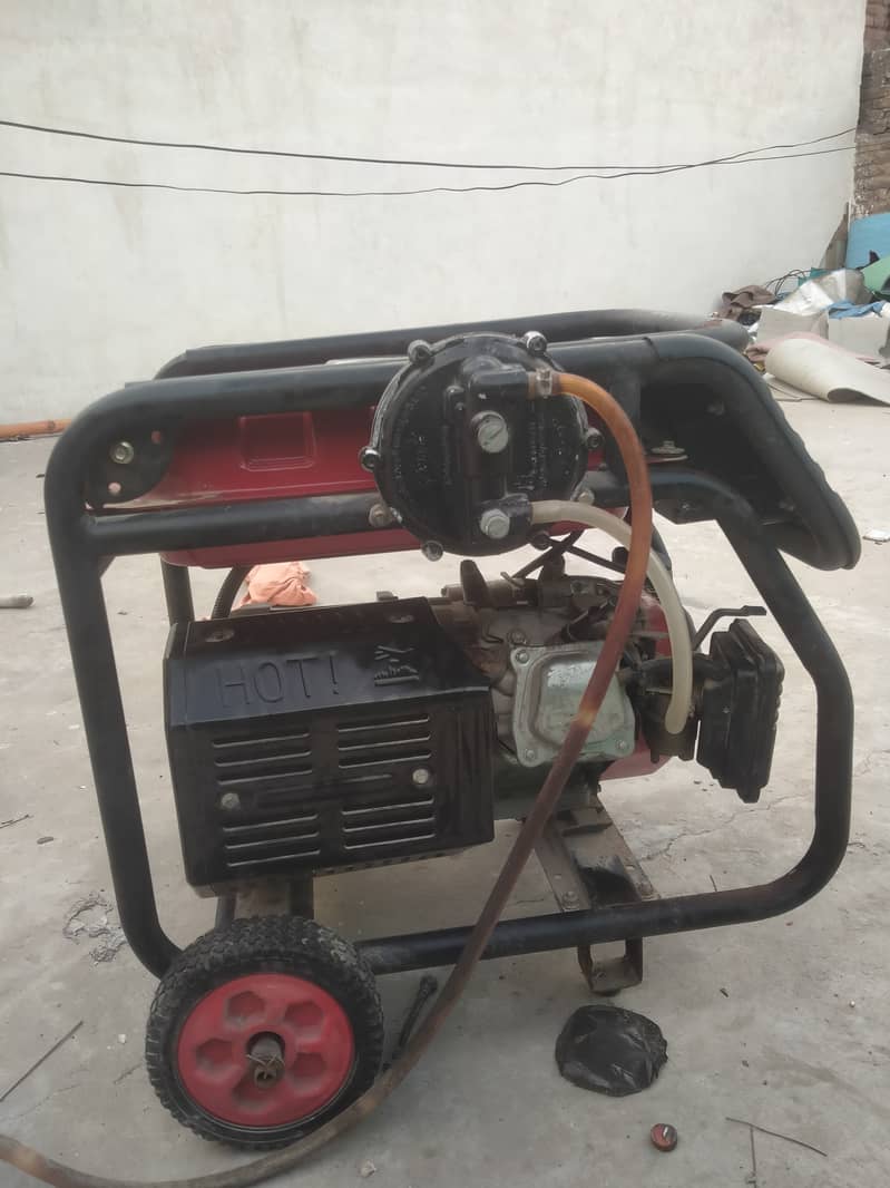 Generator Homeage 3.03 kV Excellent condition 5