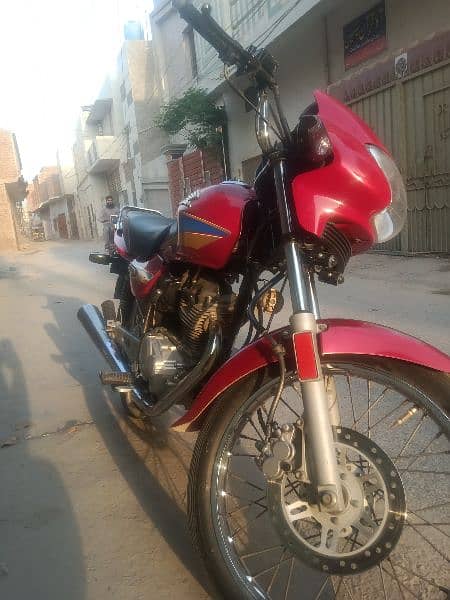 Honda CG 125 Deluxe for sale in good condition 5