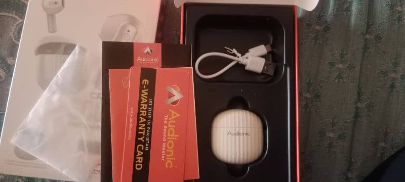 Audionic S600 Airbuds 1