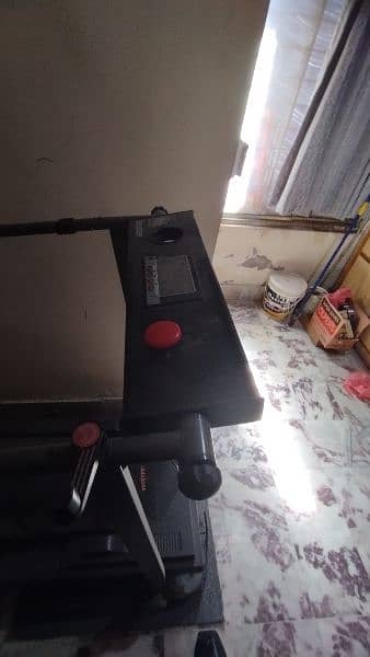 Treadmill 150 kg 4