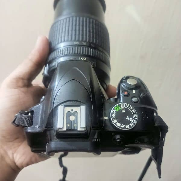 Nikon Dslr camera D3300 with 18/105 vr lanz. 03114943842. 1