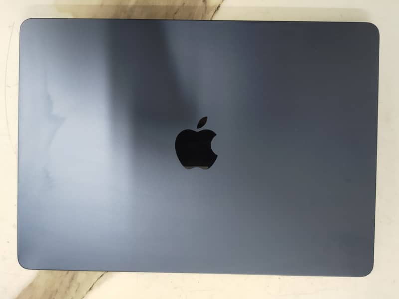 macbook air 13.6'' M2 0