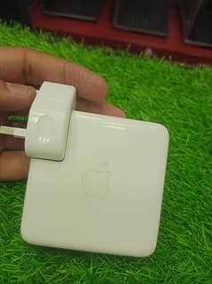 apple usb- c power adapter 61w and 87w magic keyboard magic mouse 0