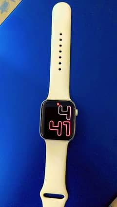 Apple Watch SE (44 mm)