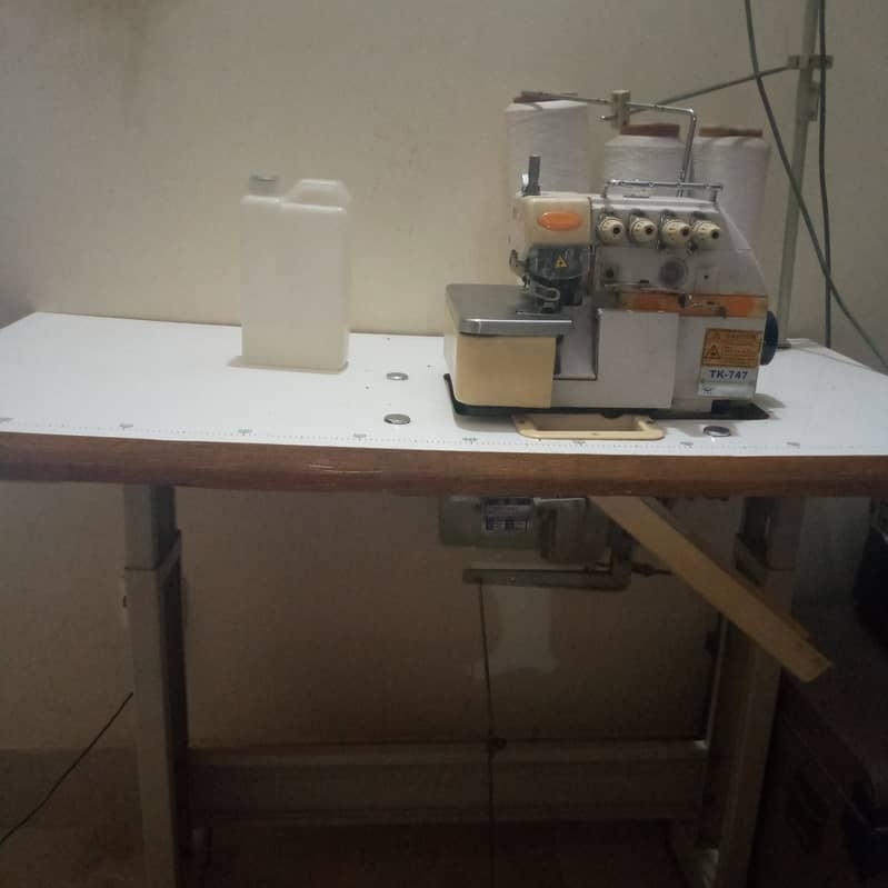 Overlock, peco and sewing machine for urgent sale 0