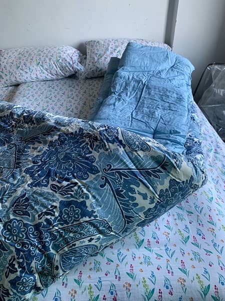Tommy Bahama Imported Comforter 3