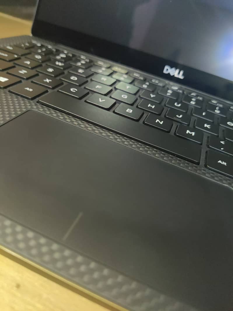 Dell XPS 13 7390 3