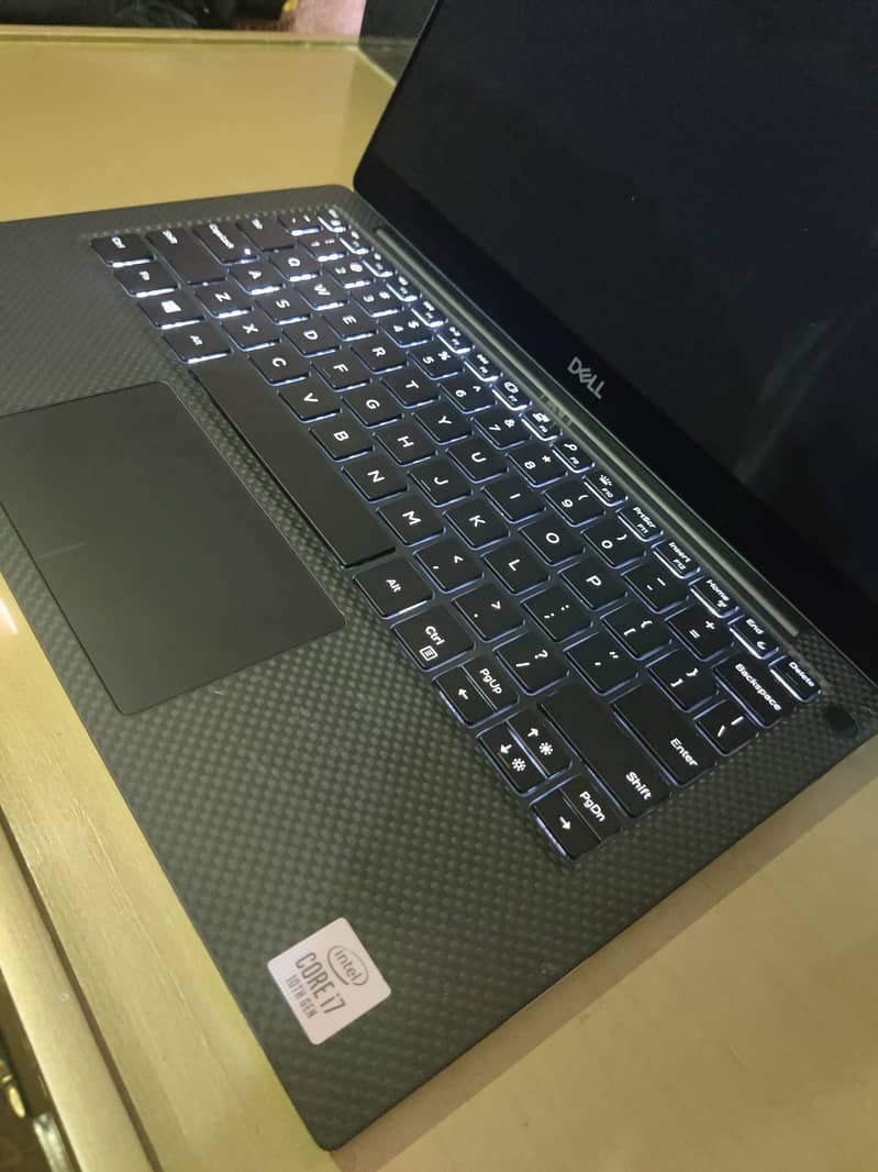 Dell XPS 13 7390 4