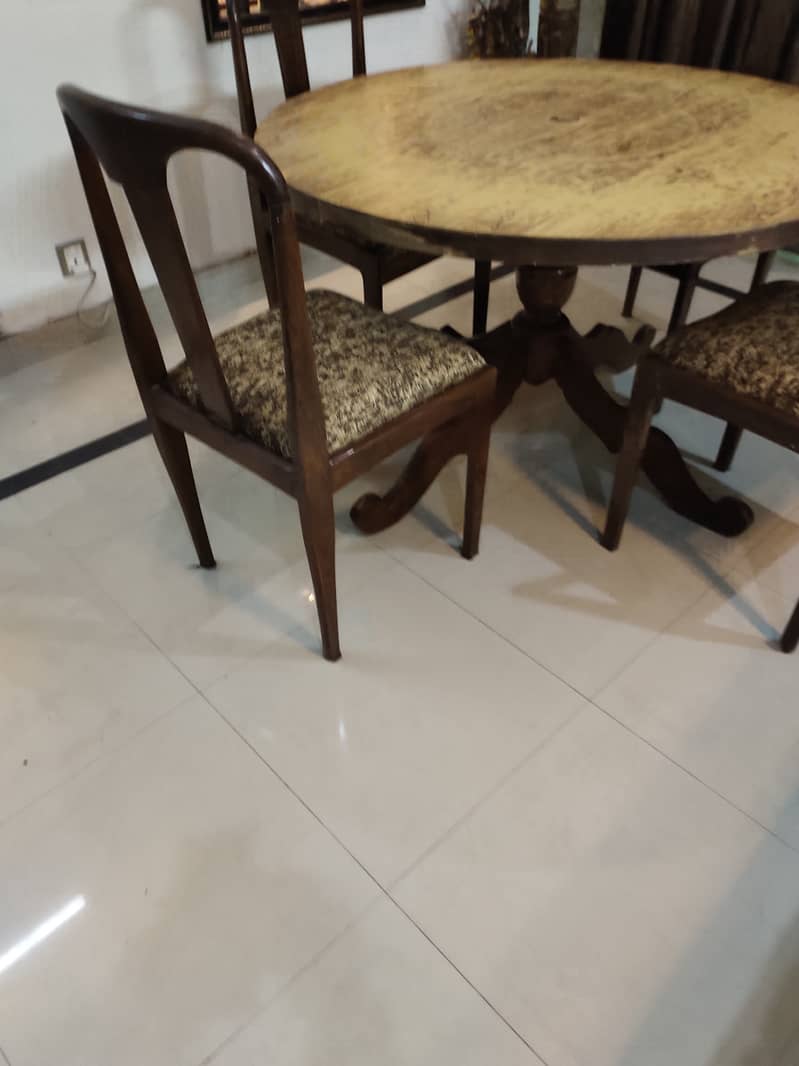 DINNING TABLE WITH 6 CHAIRS (PUPRE SHEESHAM WOOD) EXCELLENT CONDITION 5