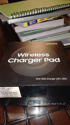 SAMSUNG WIRELESS CHARGER PAD 0
