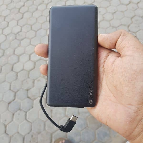 Attachable power banks for iphone mobiles 3