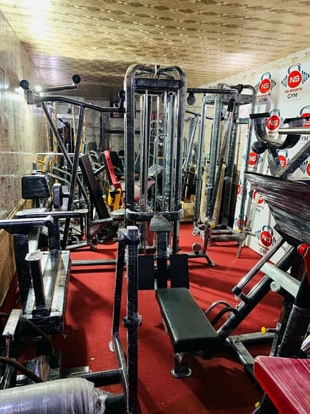 Functional trainer/four station/leg press/crossover 10