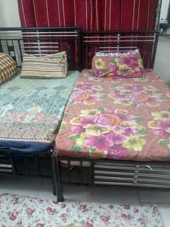 2 Iron beds for sale (without mattress)
